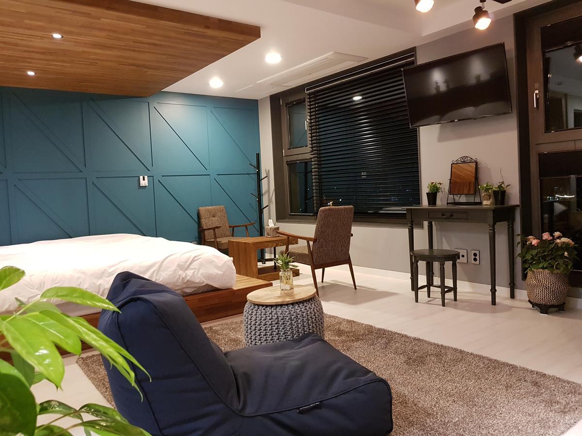 The Luce&House Villa Jeju Exterior foto